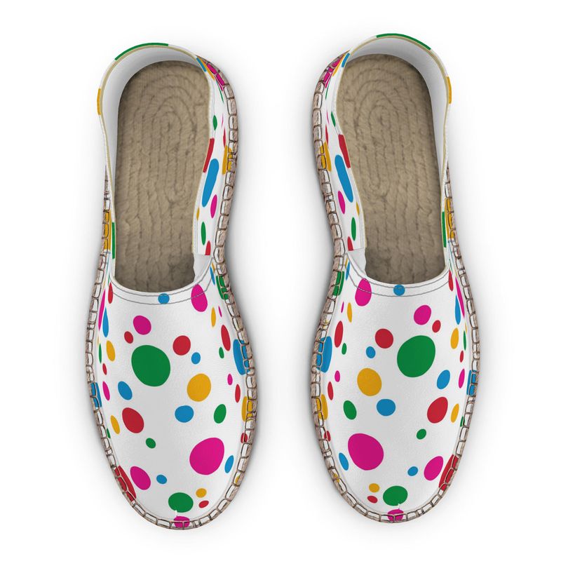 FOOTWEAR